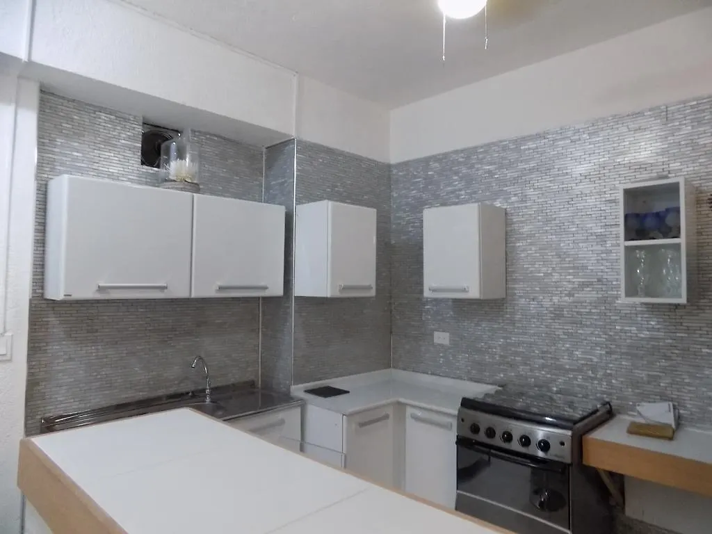 Pétionville Residences Talou האיטי